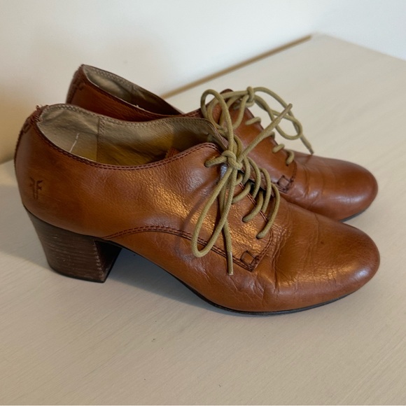 Frye Shoes - Frye Stella Oxfords